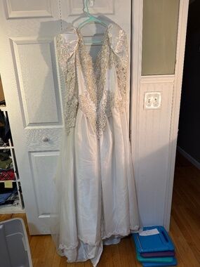 Vintage Wedding Dress